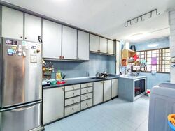 Blk 243 Gombak View (Bukit Batok), HDB 5 Rooms #527999701